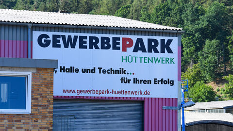 Gewerbepark Hüttenwerk Schild